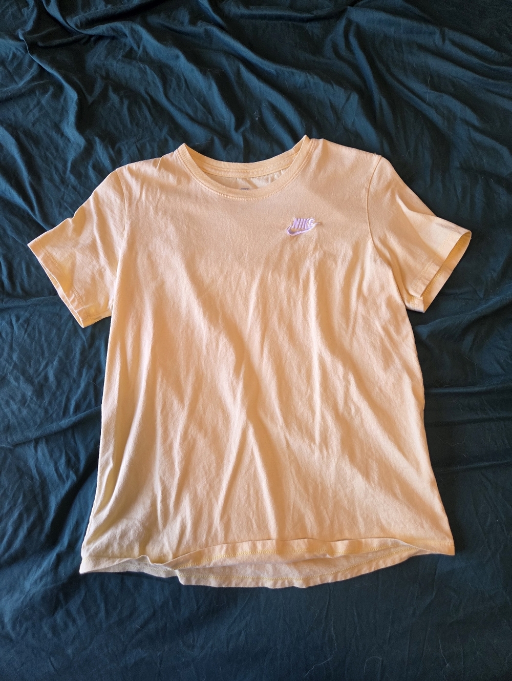 The Nike Tee Women's Butter Yellow